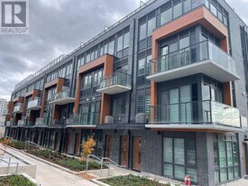 71 Curlew Dr in Toronto, ON - Building Photo