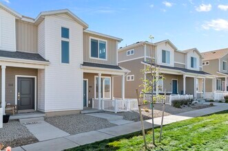 108 Fairmont Pl in Lehi, UT - Building Photo - Building Photo