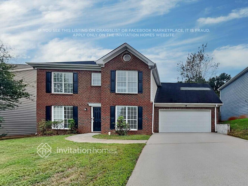 525 Station View Run in Lawrenceville, GA - Building Photo