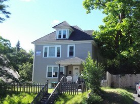 323 Lexington Ave, Unit 1 in Syracuse, NY - Building Photo