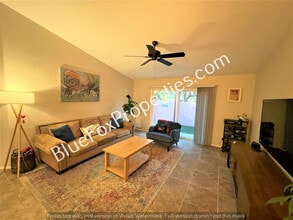 3750 W Hideout Trail in Tucson, AZ - Building Photo - Building Photo