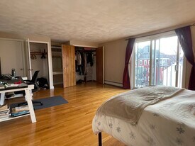 448 Cambridge St, Unit 3 in Cambridge, MA - Building Photo