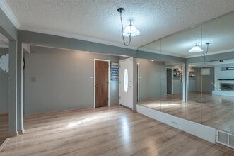 2707 Woodshire Dr in Arlington, TX - Building Photo - Building Photo