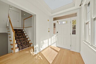 1 Intrepid Pl in Jersey City, NJ - Building Photo - Building Photo