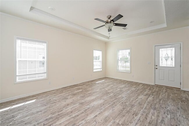 6737 48th Ave N in St. Petersburg, FL - Building Photo - Building Photo