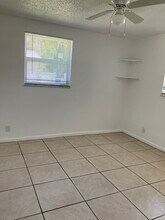 286 Lowell Ave in North Fort Myers, FL - Building Photo - Building Photo