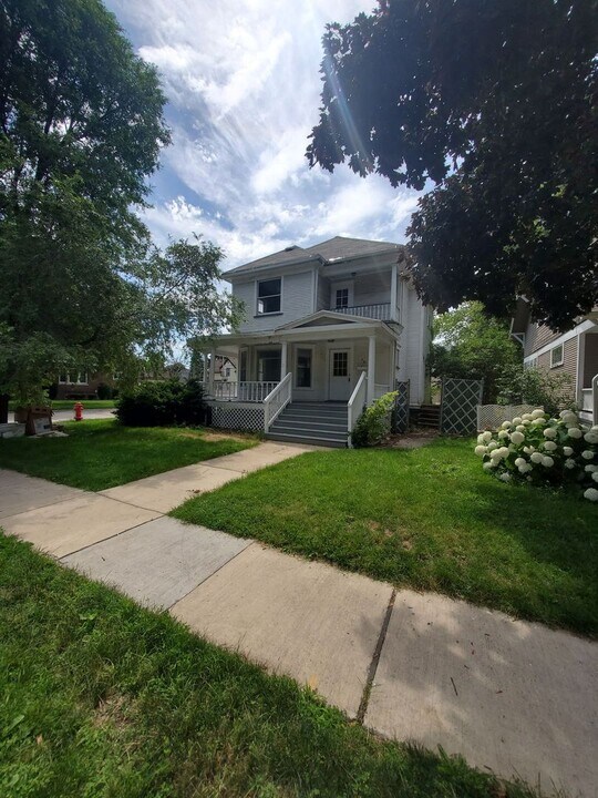 6526 22nd Ave in Kenosha, WI - Building Photo