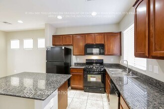 5326 Coral Ribbon Ave in Las Vegas, NV - Foto de edificio - Building Photo