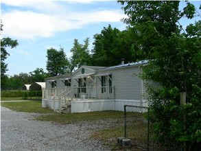 8902 Fowler Ave in Pensacola, FL - Building Photo - Building Photo