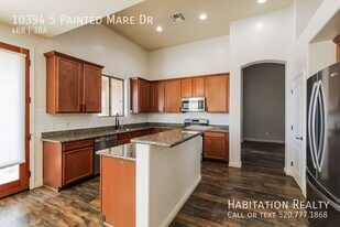 10394 S Painted Mare Dr in Vail, AZ - Building Photo