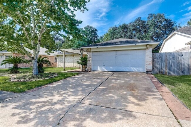 20070 Crazy Horse Cir in Katy, TX - Building Photo - Building Photo