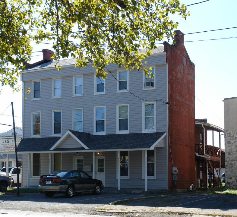 525-527 Pine St in Williamsport, PA - Foto de edificio