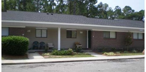 Southport Green Apartments in Southport, NC - Foto de edificio - Building Photo