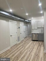 2547 N Front St in Philadelphia, PA - Building Photo