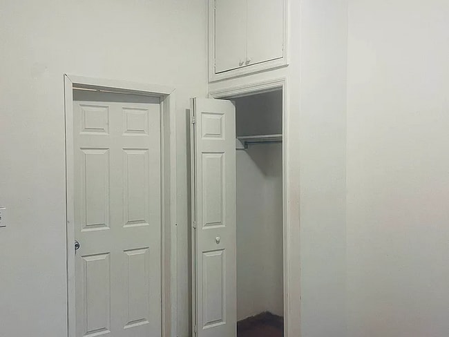 717 E 5th St, Unit APT 1B in New York, NY - Foto de edificio - Building Photo