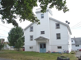 910 Decker St in Archbald, PA - Building Photo