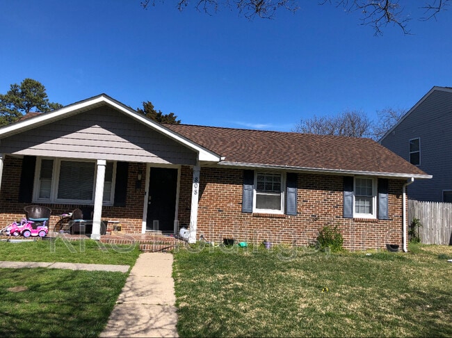 property at 808 Johnstons Rd
