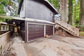2910 Greenbriar Ln in Arcata, CA - Building Photo - Building Photo