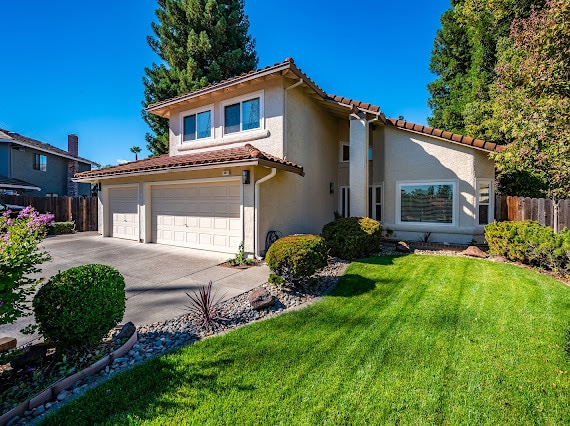 591 Arlene Dr in Vacaville, CA - Foto de edificio - Building Photo