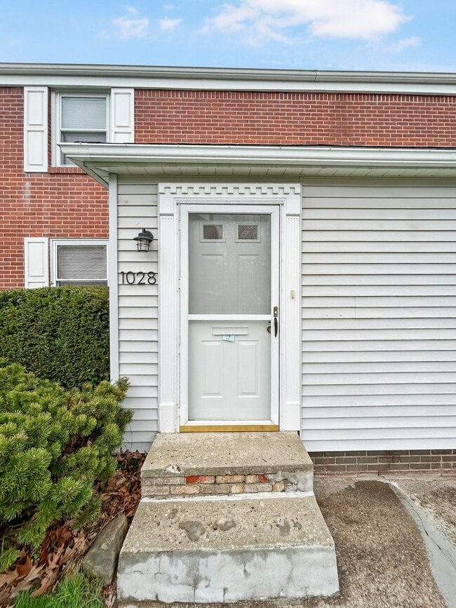 property at 1028 Fleming St