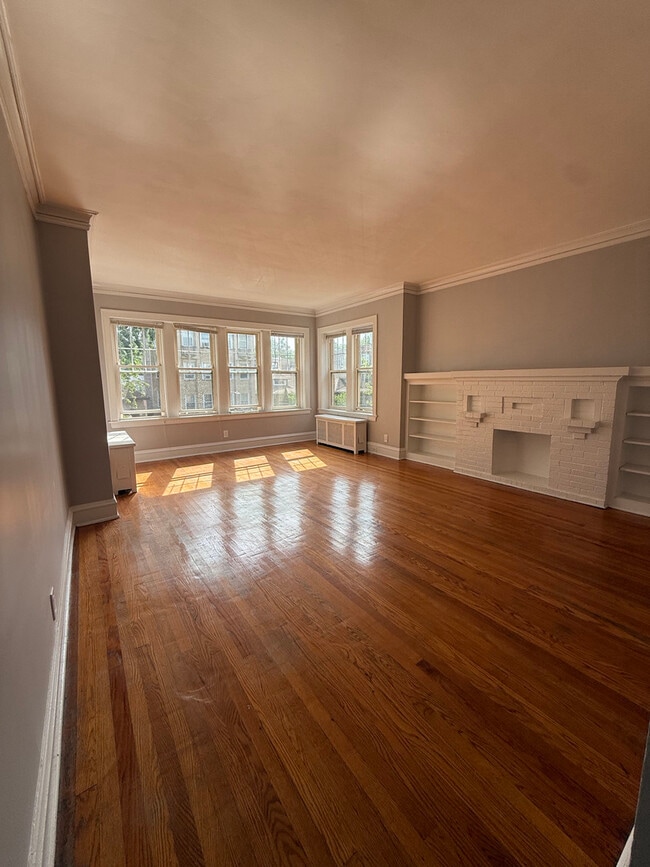 6322 N Talman Ave in Chicago, IL - Building Photo - Building Photo