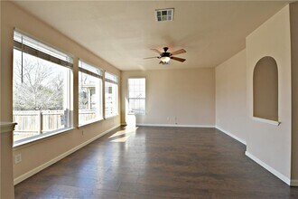 16316 Castletroy Dr in Austin, TX - Building Photo - Building Photo