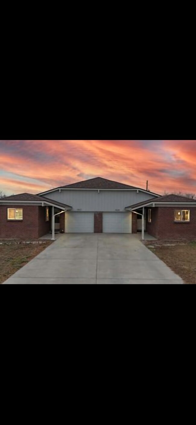 5837 Newcombe Ct