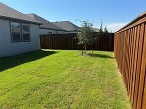 513 Woodland Ave in Lavon, TX - Building Photo - Building Photo