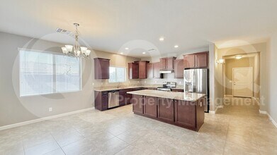 1228 E Palo Verde Dr in Casa Grande, AZ - Building Photo - Building Photo