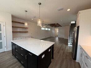 1386 Landon Hills Dr in Tallahassee, FL - Building Photo - Building Photo