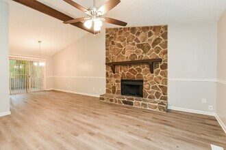 427 Ridgetop Dr NW in Acworth, GA - Building Photo - Building Photo