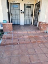 1344 Bronson Ave in Los Angeles, CA - Building Photo - Building Photo