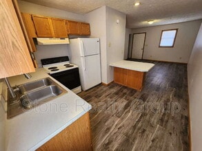 700 S 7th St in Clinton, IN - Building Photo - Building Photo