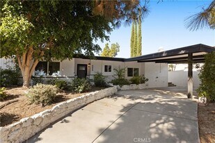 4955 Alatar Dr in Los Angeles, CA - Building Photo
