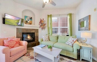 2100 N Humboldt St, Unit 208 in Denver, CO - Building Photo - Building Photo