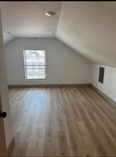308 W Worley St in Columbia, MO - Building Photo - Building Photo