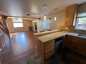 1978 Arrowhead Ave in South Lake Tahoe, CA - Building Photo - Building Photo