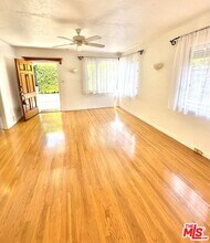 9012 Phyllis Ave in West Hollywood, CA - Building Photo - Building Photo