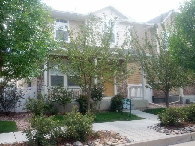 2273 Falkirk Dr in Colorado Springs, CO - Building Photo - Building Photo