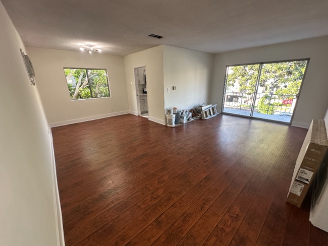 1906 Pelham Ave in Los Angeles, CA - Building Photo - Building Photo