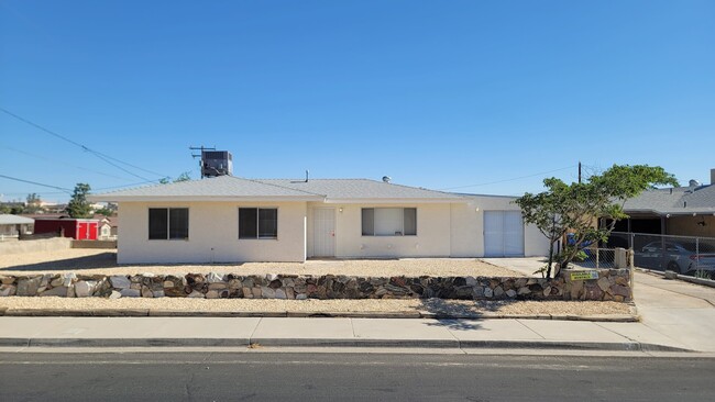 property at 811 Windy Pass