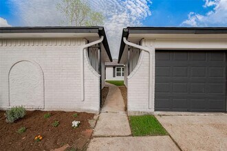 23319 Pennsgrove Rd in Spring, TX - Building Photo - Building Photo