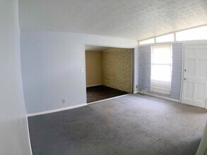 1133 Le Brun Dr in Jacksonville, FL - Building Photo - Building Photo