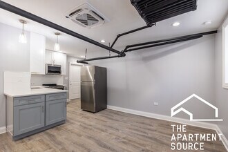 1224 W Rosemont Ave in Chicago, IL - Building Photo - Building Photo