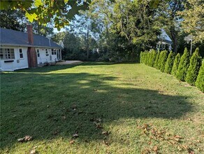 35 4th St in North Kingstown, RI - Building Photo - Building Photo