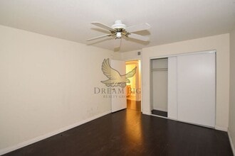 3125 Casey Dr in Las Vegas, NV - Building Photo - Building Photo