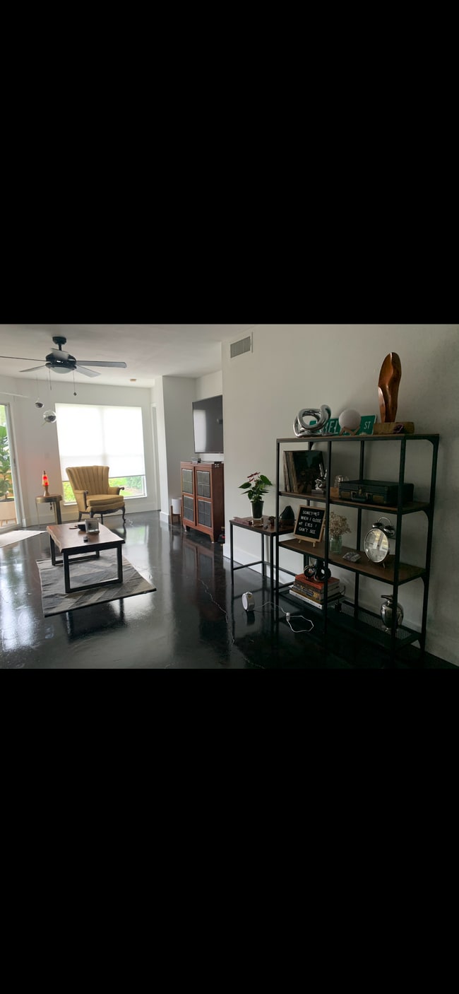 10122 Winsford Oak Blvd, Unit #405 in Tampa, FL - Building Photo - Building Photo