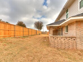 13000 NW 3rd St in Yukon, OK - Building Photo - Building Photo
