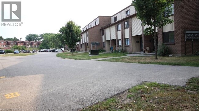 property at 1200 Courtland Ave E
