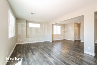 6025 Ripple Cloud Ct in North Las Vegas, NV - Building Photo - Building Photo